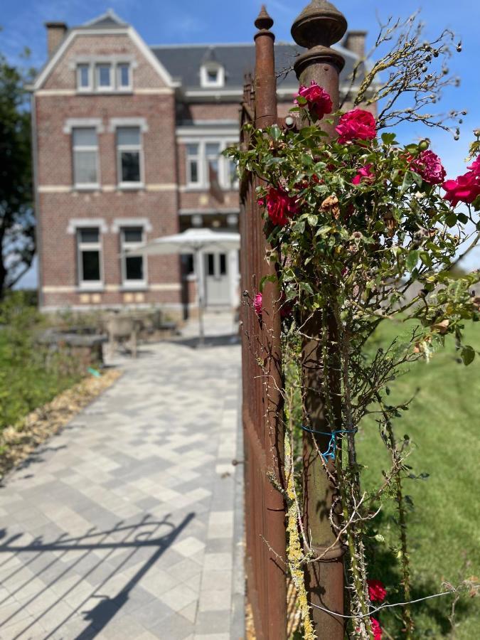 B&B Het Notarishuis - Authentiek Verblijf Nabij Maastricht Вурен Екстер'єр фото