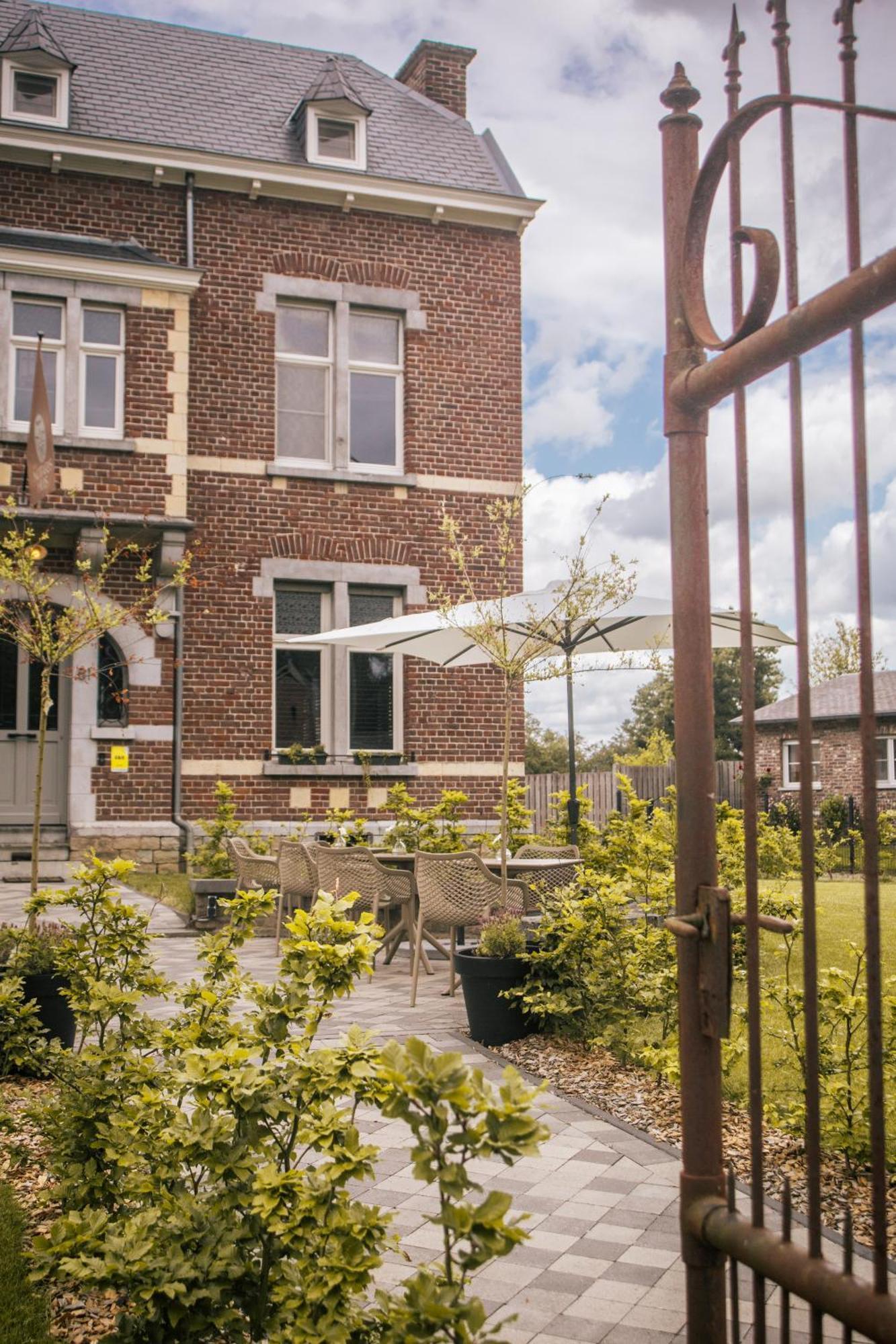 B&B Het Notarishuis - Authentiek Verblijf Nabij Maastricht Вурен Екстер'єр фото